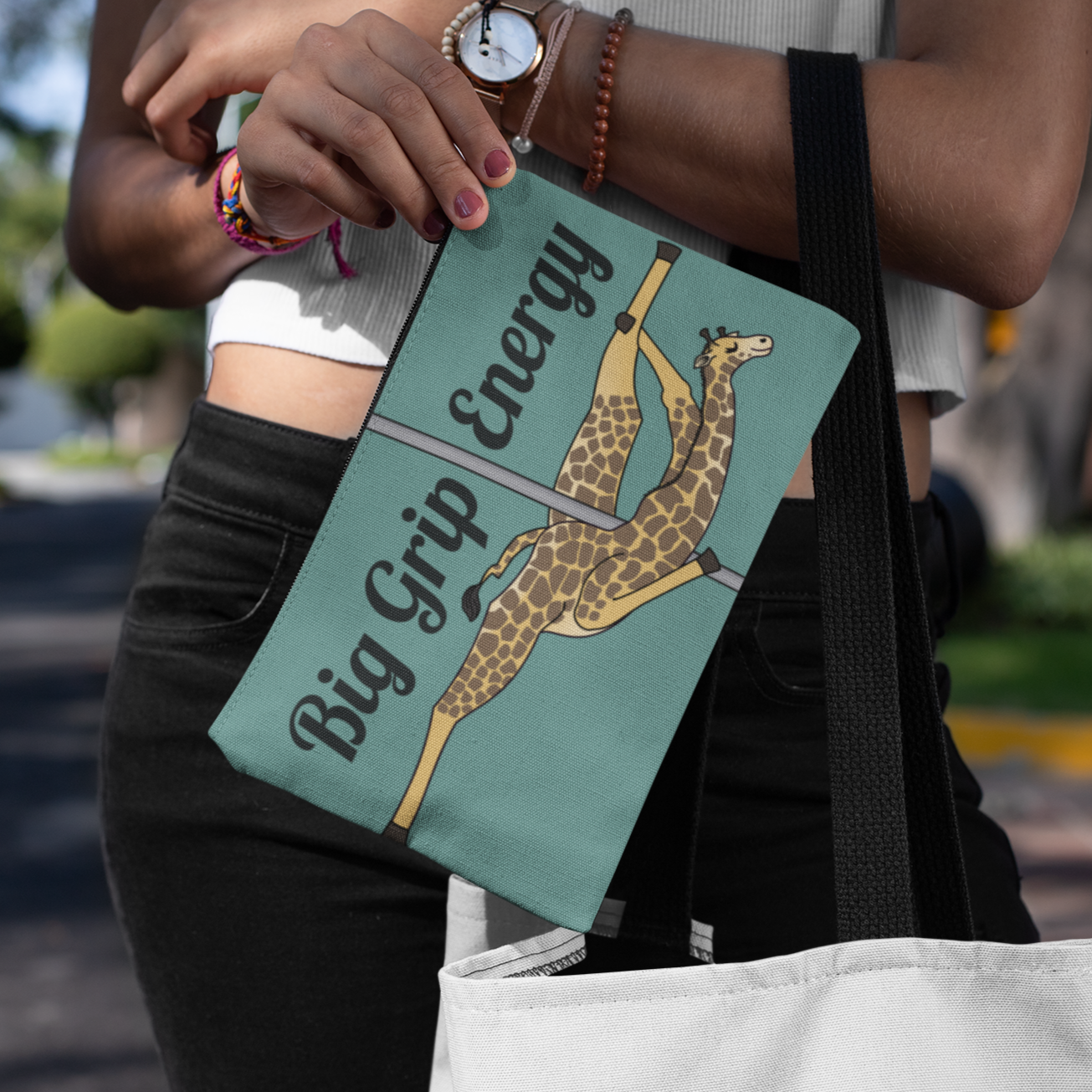 Giraffe Grip Bag